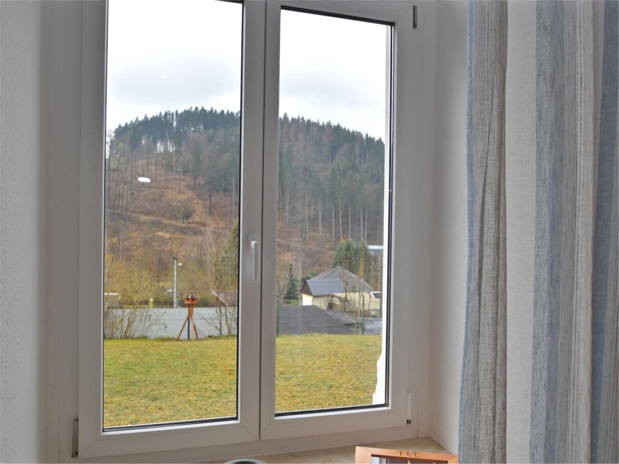 Alluring Villa In Grunhainichen Borstendorf With Garden Leubsdorf エクステリア 写真