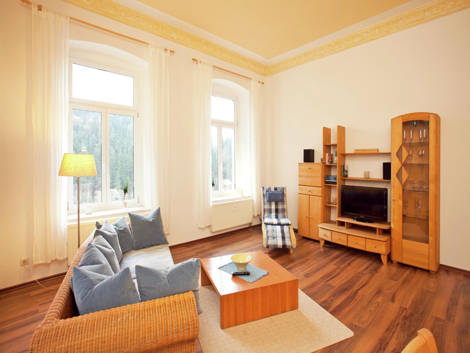 Alluring Villa In Grunhainichen Borstendorf With Garden Leubsdorf エクステリア 写真
