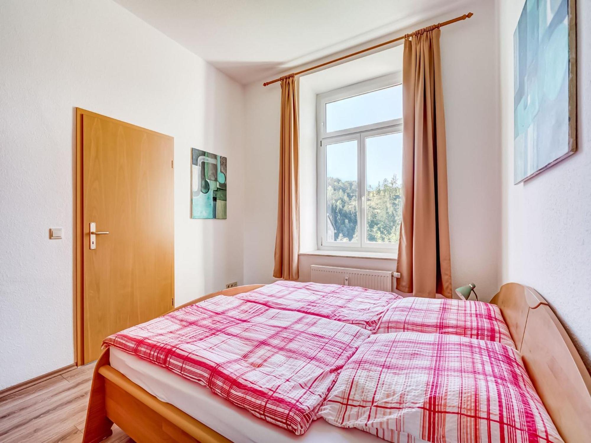 Alluring Villa In Grunhainichen Borstendorf With Garden Leubsdorf エクステリア 写真