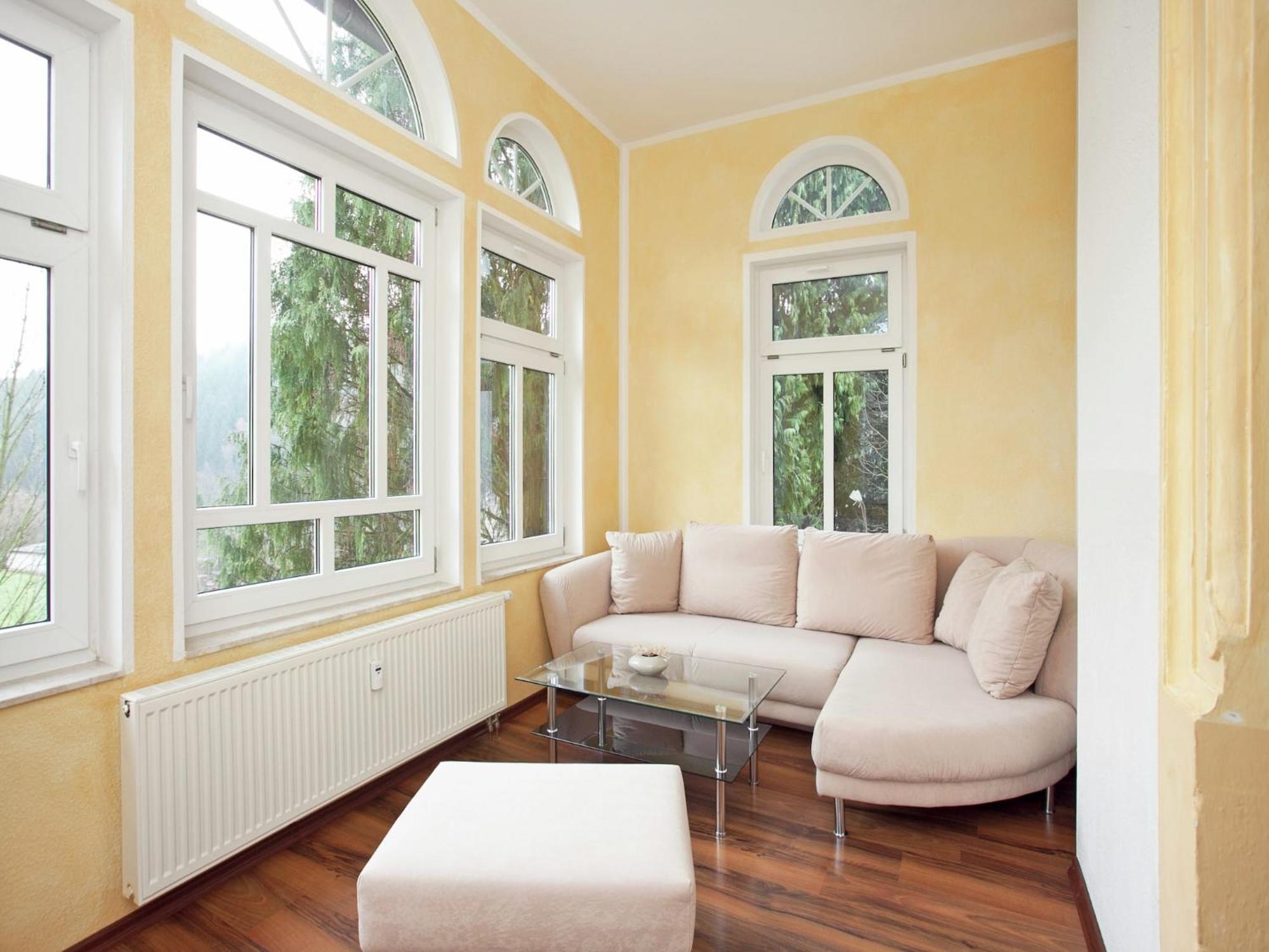Alluring Villa In Grunhainichen Borstendorf With Garden Leubsdorf エクステリア 写真