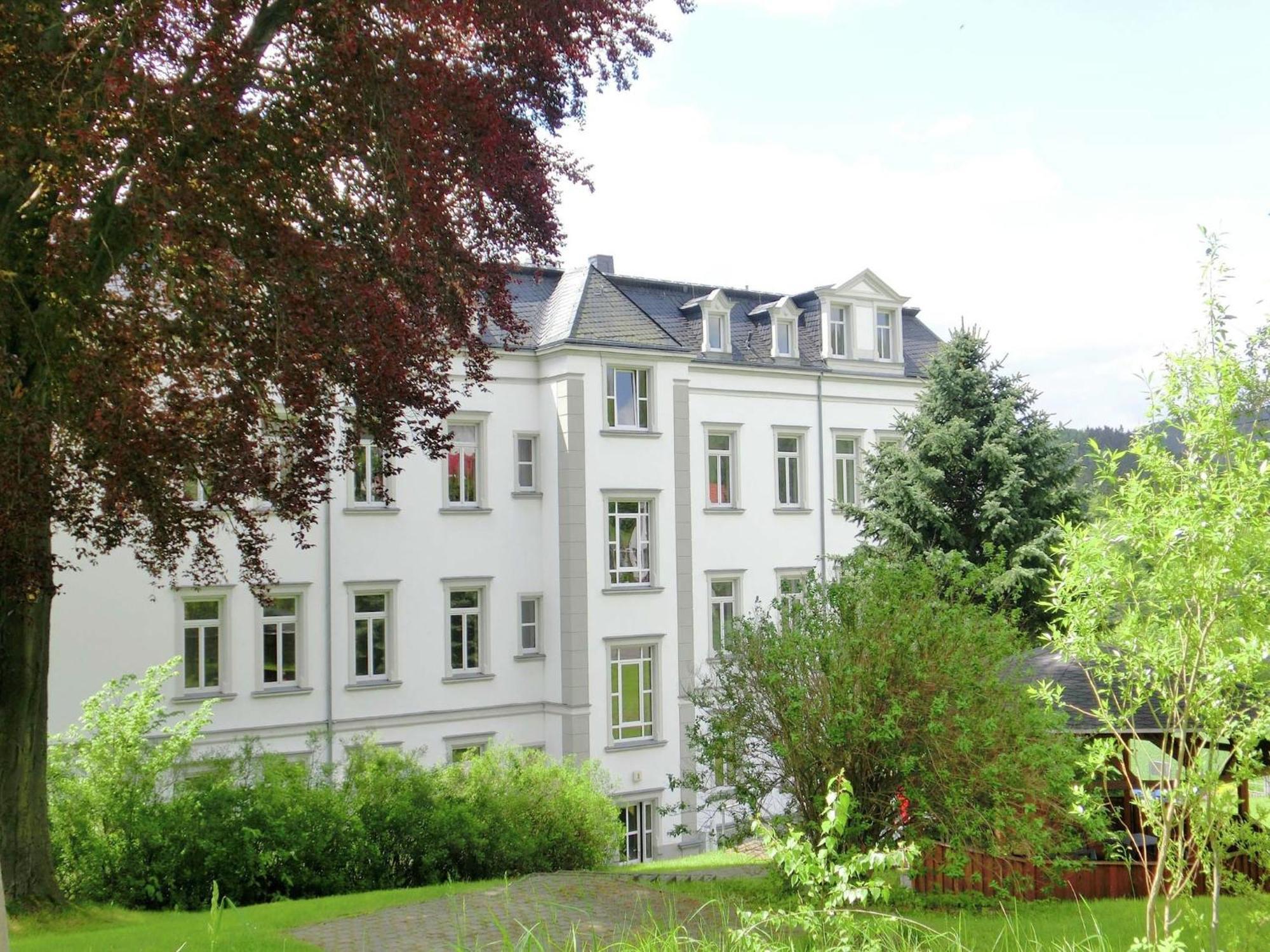 Alluring Villa In Grunhainichen Borstendorf With Garden Leubsdorf エクステリア 写真